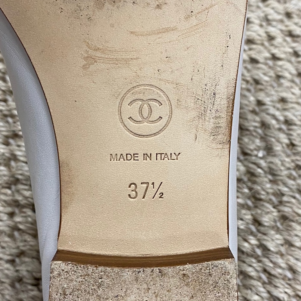 Authentic Chanel white & cream ballet flats 37.5 - Picture 11 of 12